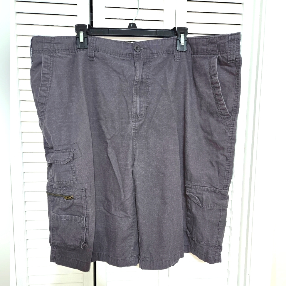Beverly Hills Polo Club Men's 44 waist Cargo Shorts
